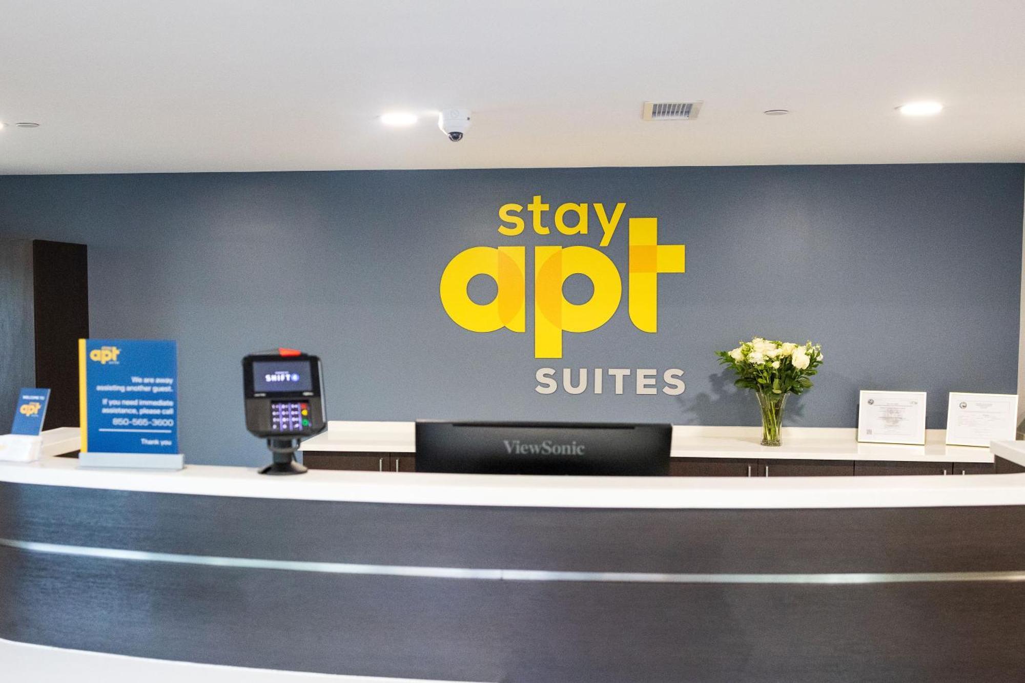 Stayapt Suites San Antonio-Lackland Exterior photo
